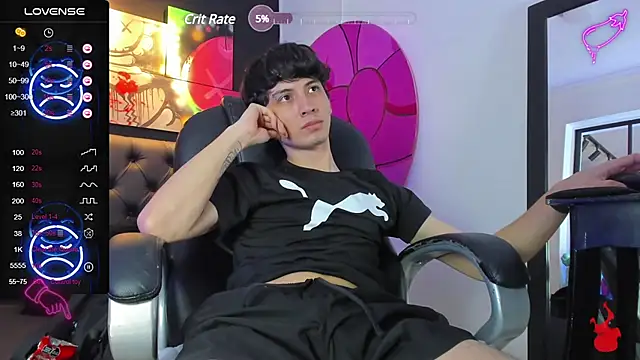 Snapshot of Santi_delacruz chatting on 31, 1, 2025 Santi delacruz online show from 31, 1, 2025