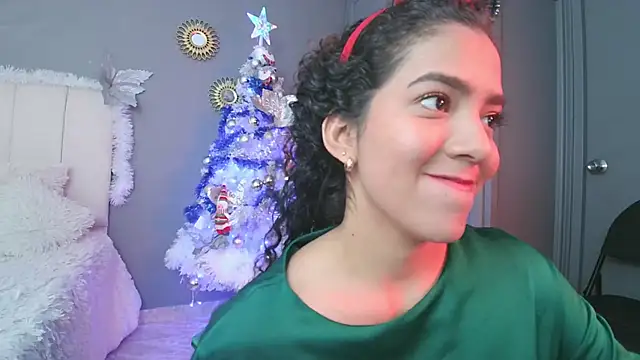 Snapshot of arteverena chatting on 15, 12, 2024 arteverena online show from 15, 12, 2024