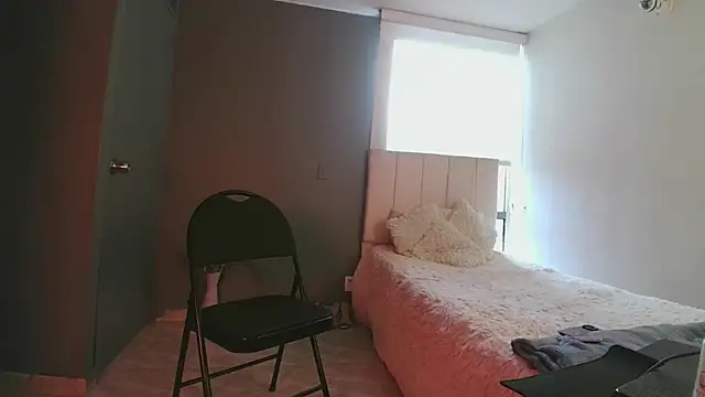 Snapshot of arteverena chatting on 1, 3, 2025 arteverena online show from 1, 3, 2025