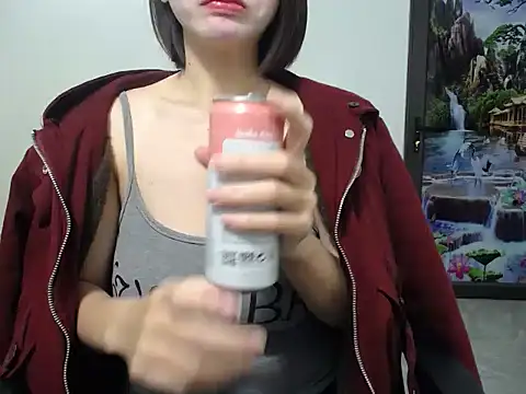 Love bug15 online show from 10, 1, 2025