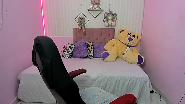 bbw charlote online show from 5, 11, 2025