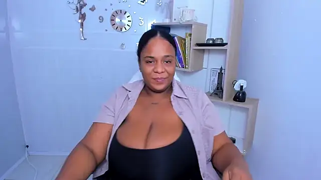 Snapshot of bbw_charlote chatting on 24, 6, 2026 bbw charlote online show from 24, 6, 2026