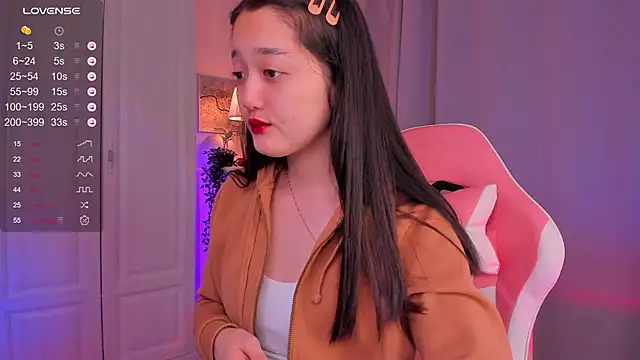 FreyaRaya online show from 6, 12, 2024