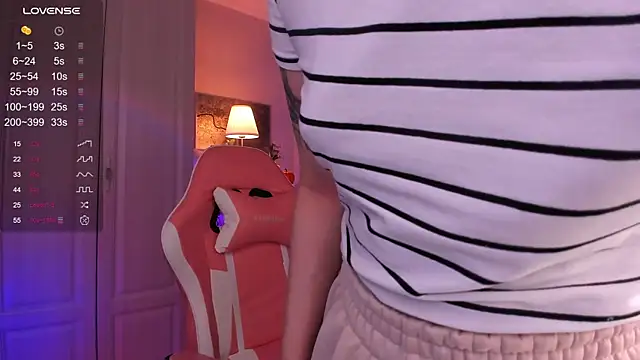 FreyaRaya online show from 18, 12, 2024