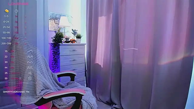 FreyaRaya online show from 1, 3, 2025