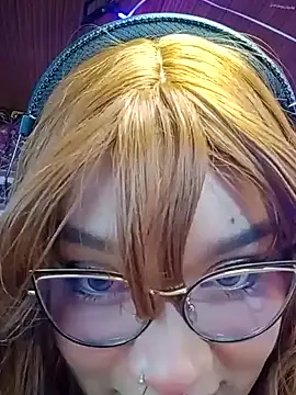 Snapshot of MegariaB chatting on 16, 12, 2024 MegariaB online show from 16, 12, 2024