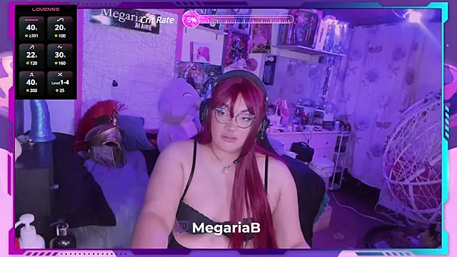 Snapshot of MegariaB chatting on 2, 2, 2025 MegariaB online show from 2, 2, 2025