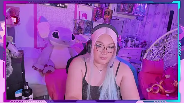 Snapshot of MegariaB chatting on 11, 3, 2025 MegariaB online show from 11, 3, 2025