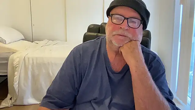 Drummajor online show from 7, 3, 2025