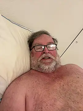 Snapshot of Drummajor chatting on 16, 4, 2026 Drummajor online show from 16, 4, 2026