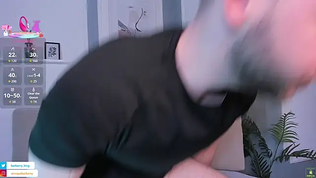 Snapshot of EnriqueBarberry chatting on 31, 3, 2026 EnriqueBarberry online show from 31, 3, 2026