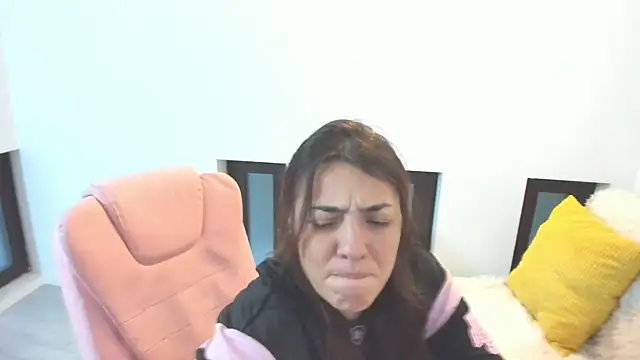 Dyana Kaylinn online show from 20, 11, 2025