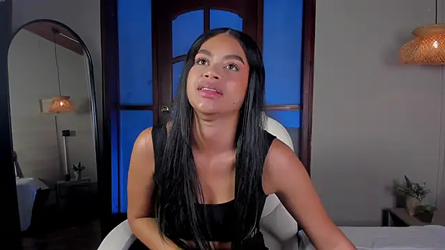 Snapshot of nayah__ chatting on 24, 11, 2025 nayah online show from 24, 11, 2025