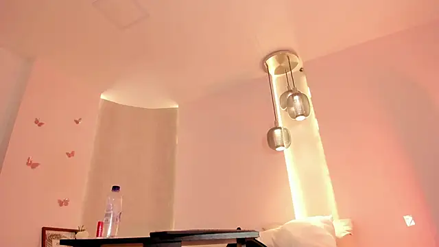 Snapshot of angeline-777 chatting on 5, 11, 2025 angeline-777 online show from 5, 11, 2025