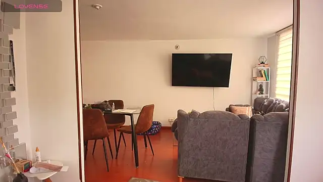 Snapshot of samy_jonnes_ chatting on 3, 3, 2026 samy jonnes online show from 3, 3, 2026