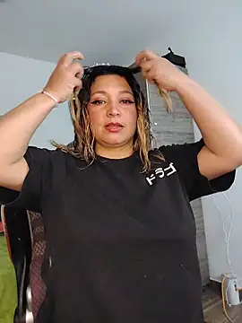 Snapshot of Devil_Sara chatting on 13, 6, 2026 Devil Sara online show from 13, 6, 2026