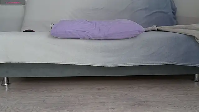 Snapshot of Fecvht45 chatting on 28, 3, 2026 Fecvht45 online show from 28, 3, 2026