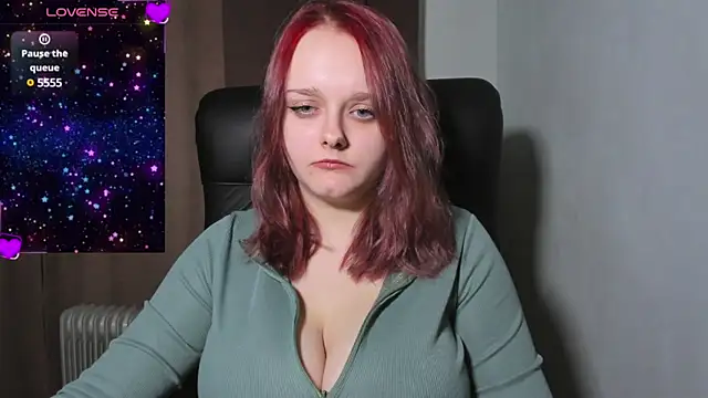 Snapshot of Kofein chatting on 5, 1, 2025 Kofein online show from 5, 1, 2025