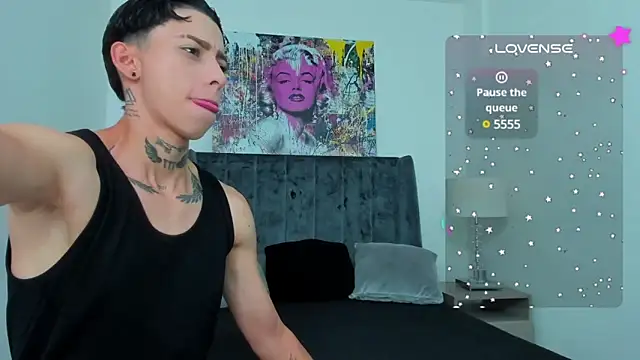 AmberAdams  online show from 31, 1, 2025