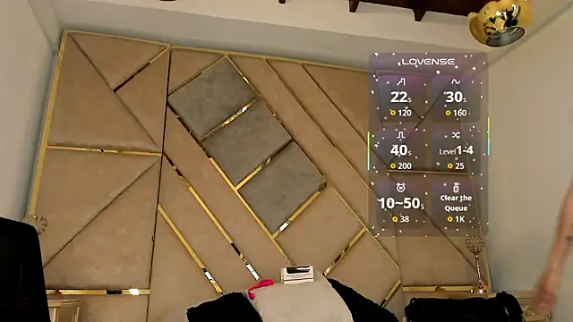 AmberAdams  online show from 15, 9, 2025