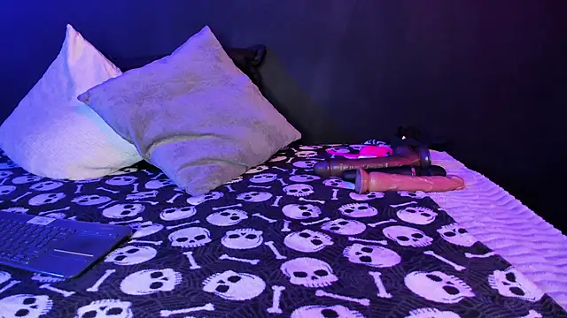 Snapshot of gasaiusagi_golden chatting on 8, 9, 2025 gasaiusagi golden online show from 8, 9, 2025