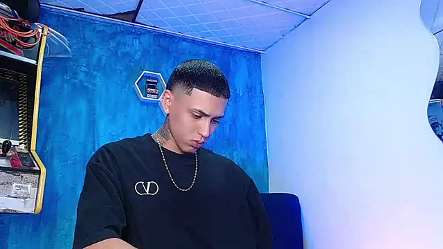 Liam lee online show from 31, 1, 2025