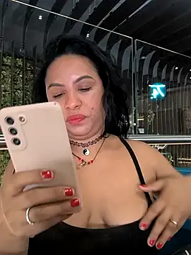 Snapshot of Francesca_ferrari chatting on 16, 9, 2025 Francesca ferrari online show from 16, 9, 2025