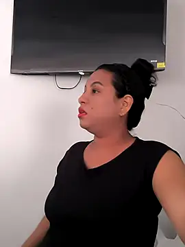Francesca ferrari online show from 17, 7, 2026