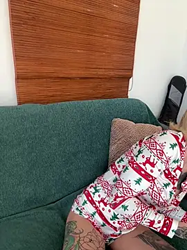 haileyhope  online show from 20, 12, 2025