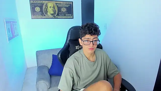 TylerWhite  online show from 8, 2, 2025