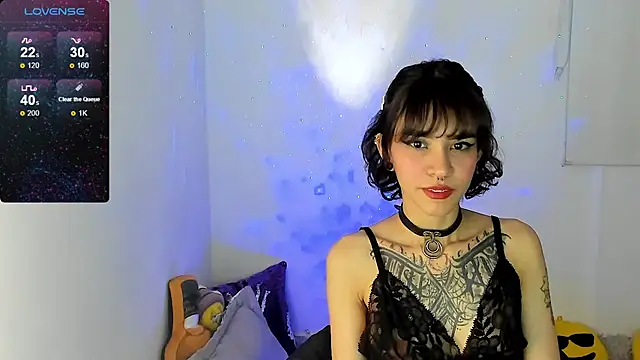 Badxbitch online show from 3, 12, 2024