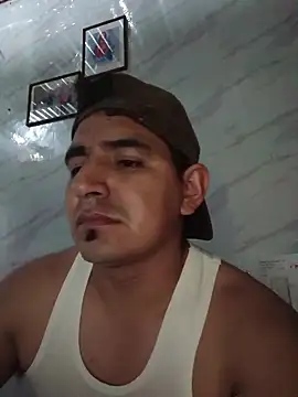 Snapshot of latino17 chatting on 17, 3, 2026 latino17 online show from 17, 3, 2026