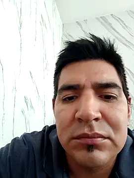 Snapshot of latino17 chatting on 3, 5, 2026 latino17 online show from 3, 5, 2026