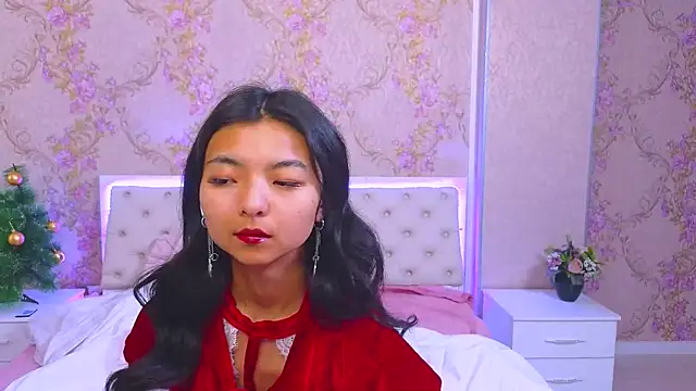 Shy Kira online show from 25, 12, 2024