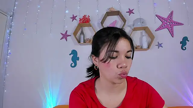 Emiily Parkerr online show from 19, 3, 2025