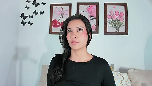 Snapshot of Emiily_Parkerr chatting on 18, 5, 2026 Emiily Parkerr online show from 18, 5, 2026