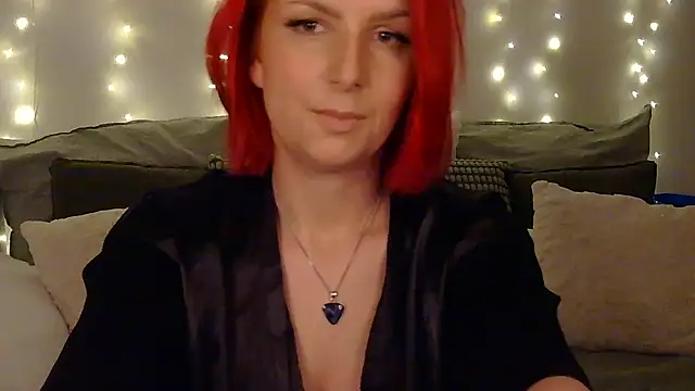 Snapshot of Off__Melonenmandy chatting on 12, 1, 2025 Off Melonenmandy online show from 12, 1, 2025