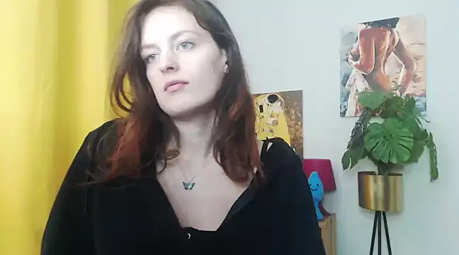 juicyNadine online show from 15, 1, 2025