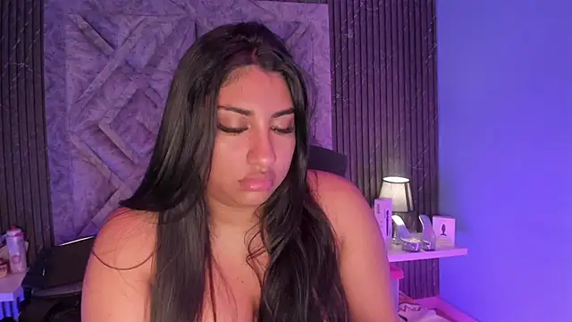 Snapshot of CANDYGABYY chatting on 16, 12, 2025 CANDYGABYY online show from 16, 12, 2025