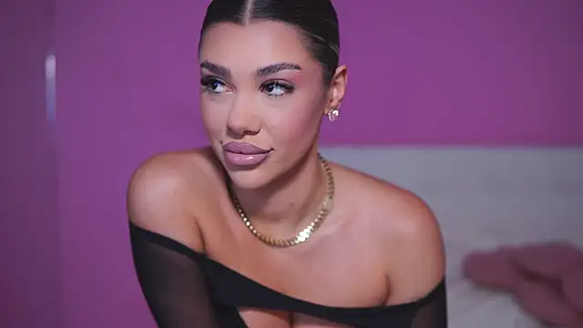 Snapshot of NatyDesiree chatting on 7, 3, 2025 NatyDesiree online show from 7, 3, 2025