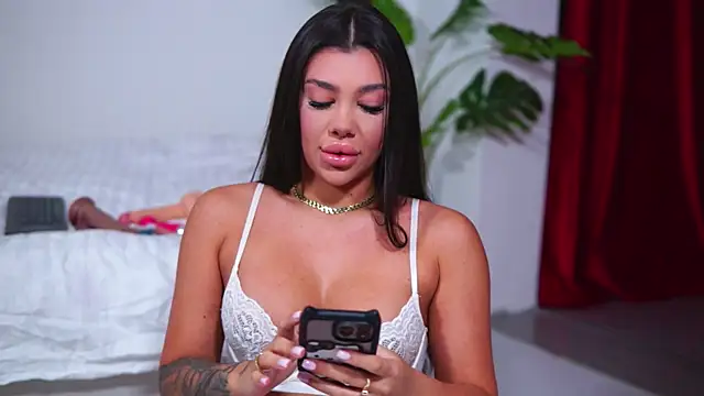 Snapshot of NatyDesiree chatting on 22, 9, 2025 NatyDesiree online show from 22, 9, 2025