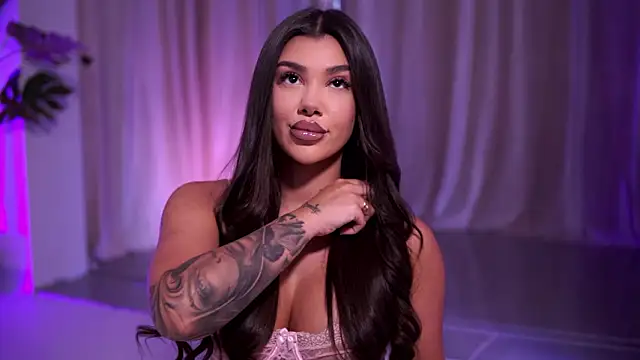 Snapshot of NatyDesiree chatting on 13, 3, 2026 NatyDesiree online show from 13, 3, 2026