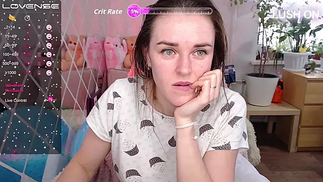 Bella  Swoon online show from 8, 11, 2025