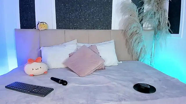 Snapshot of Alaia_Manson chatting on 8, 1, 2026 Alaia Manson online show from 8, 1, 2026