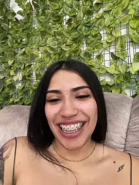 SaritaHot 69 online show from 25, 12, 2024