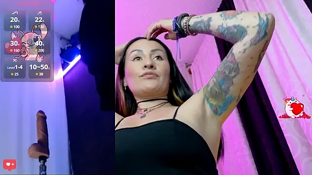 LuisaFernanda170823 online show from 12, 9, 2025