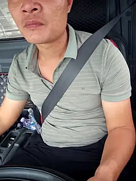 Vanilahirl online show from 5, 12, 2025