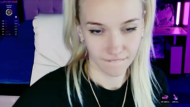 ShhhO O online show from 13, 11, 2025