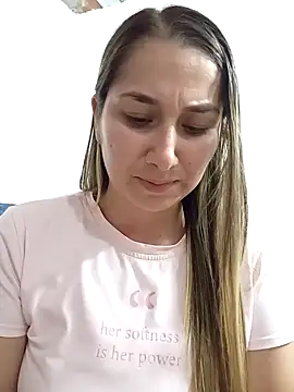 Iris love18 online show from 2, 11, 2025