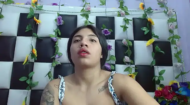 Snapshot of arianaa_tompsoon chatting on 28, 1, 2025 arianaa tompsoon online show from 28, 1, 2025